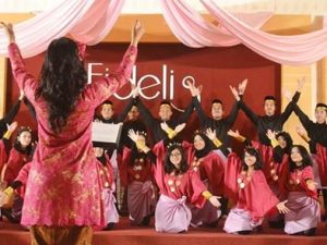 Konser Fidelis Sukses Pukau Ratusan Penonton