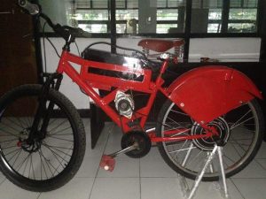 E2-Bike, Charge Handphone Ramah Lingkungan