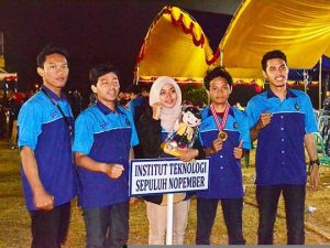 Mahasiswa ITS Hasilkan Listrik Gelombang Air