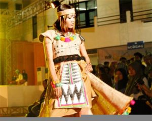 Trashion, Fashion Unik Berbahan Dasar Sampah