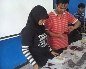 Keseruan Workshop Tindes Art di Despro ITS