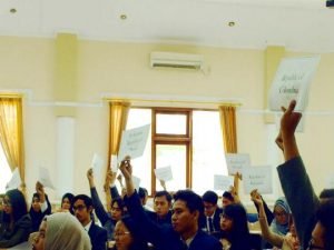 Pertama, Mahasiswa ITS Adu Keahlian Diplomasi