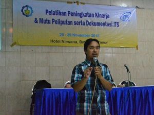ITS Media Center Jalani Pelatihan Intensif