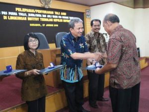Sebanyak 31 PNS ITS Dinyatakan Purnatugas