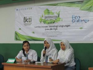 Kenalkan Green Lifestyle Lewat Environation