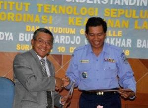ITS Jadi PT Pertama Tandatangani MoU Bakorkamla