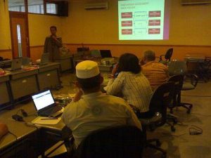 E-Learning Syarat Menuju Kelas Dunia