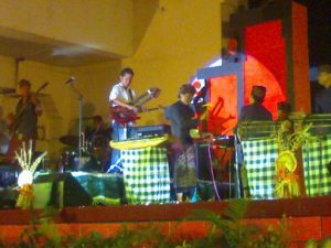 Balawan Pukau Penonton Nyepi Festival 2K9