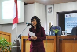 Bangun Citra Positif Institut Lewat Public Speaking