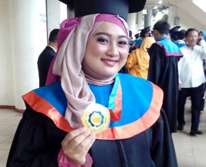 Ulif Raih IPK Tertinggi Program Diploma ITS