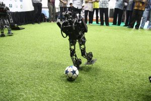 Tim Robotika ITS Siap Berlaga di KRI Regional IV