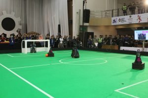 Jajal Simulasi Perlombaan, Iris Unggul 3-1