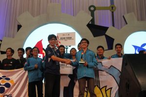 Robot Pemadam Api ITS Abinara-1 Juara 2 KRI 2018