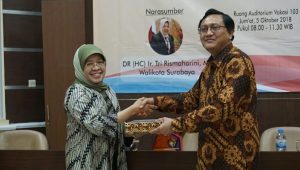 Pemkot Surabaya Berbagi Wawasan Infrastruktur untuk Mahasiswa ITS