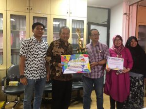 Rektor ITS Raih Penghargaan Kalpataru 2018 Kota Surabaya