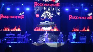 Konser Bernuansa Rock Getarkan Grha ITS