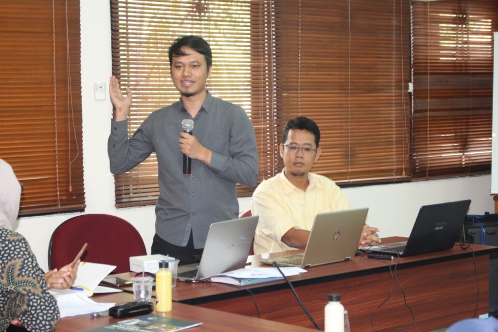 The procession of releasing the student team that will fight in the 2021 KKCTBN competition