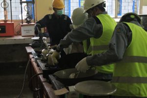 Perdana, Teknik Infrastruktur Sipil ITS Tantang Inovasi Pembuatan Aspal