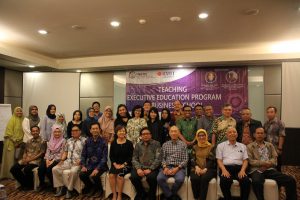 Tingkatkan Kemampuan Dosen, MMT ITS Undang Profesor dari Australia