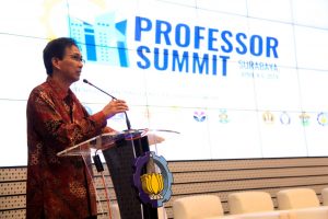 Professor Summit, Wadahi Pemikiran Para Guru Besar untuk Bangsa