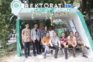 Kerja Sama dengan Grab, Hadirkan Smart Shelter di ITS