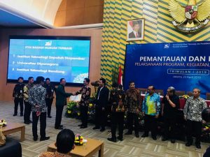 ITS Peringkat Pertama PTN-BH Terbaik Nasional