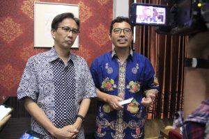 Facing Global Challenges, ITS Opens International Class