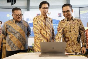 Penuhi Kebutuhan SDM di Indonesia, ITS dan Kominfo Beri Pelatihan IT