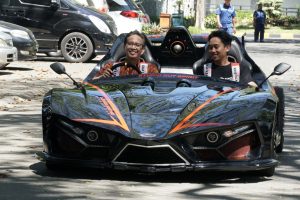Siapkan Jambore Nasional, ITS Luncurkan Dua Mobil Listrik Terbaru