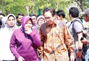 Wali Kota Tri Rismaharini Semangati Mahasiswa Baru di Gerigi ITS 2019