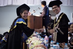 ITS Luluskan 843 Cumlaude dari 3.739 Wisudawan ke-120