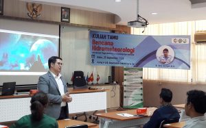 Tingkatkan Pemahaman Penyebab Bencana Hidrometeorologi Lewat Kuliah Tamu