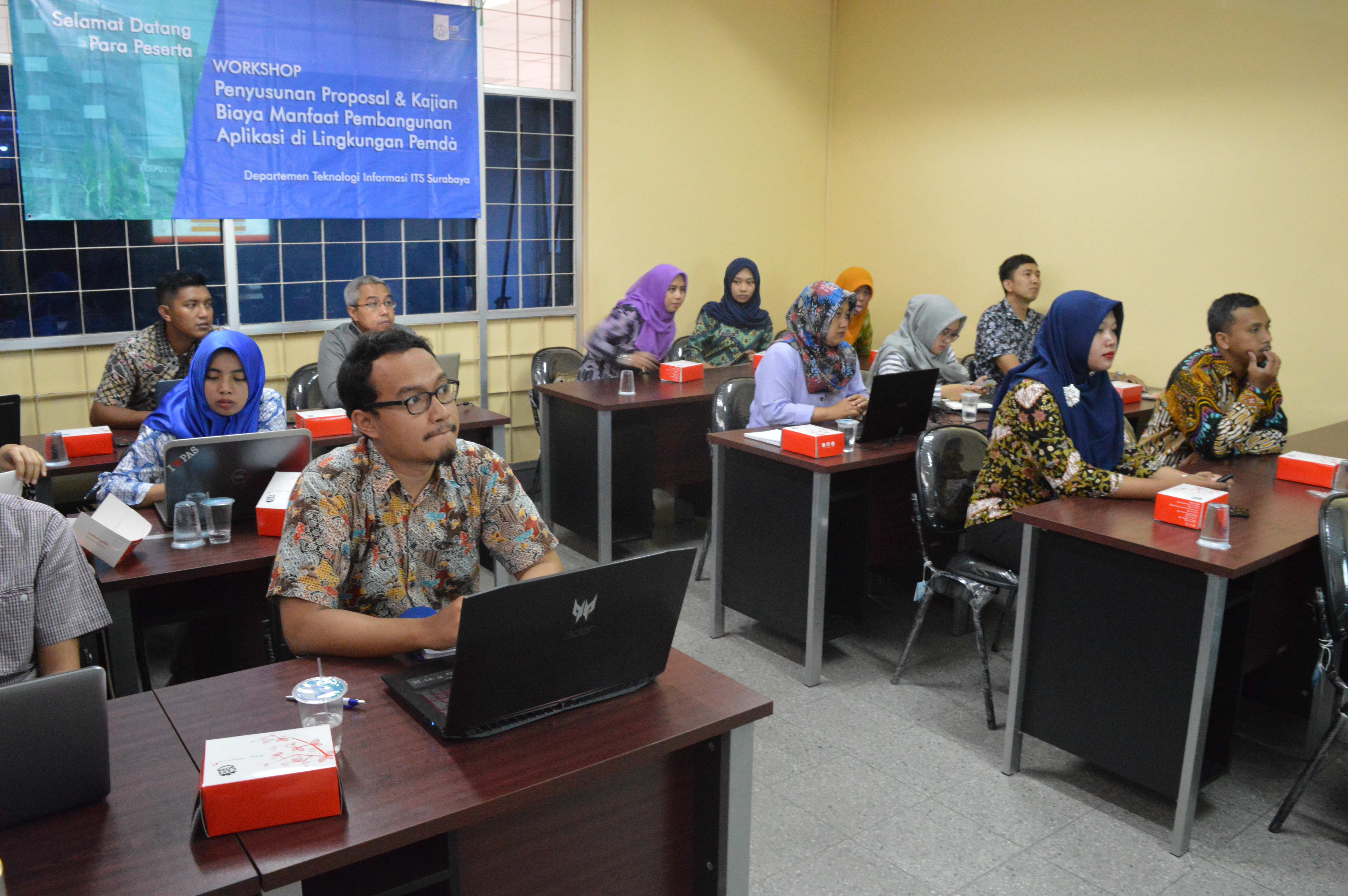 Gaet Pemda, ITS Bagikan Kiat Membangun Aplikasi