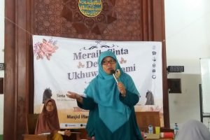 JMMI Ajak Muslimah Sikapi Rasa Cinta Sesuai Ukhuwah Islam