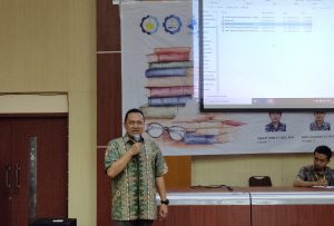 HMP Bangun Budaya Penelitian, Lewat Seminar Kepenulisan