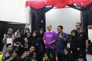 DKV ITS Perdalam Sinematografi dengan ReelOzInd! Film Screening