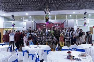 Natal Bersama Mahasiswa Papua Bangun Semangat Persahabatan
