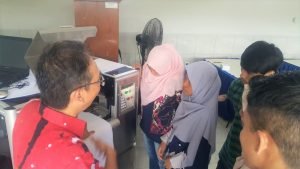 ITS Gandeng IT Telkom Adakan Pelatihan Mesin Cetak Braille