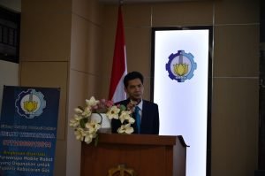 Rancang Mobile Robot untuk Inspeksi Kebocoran Gas, Raih Doktor di ITS