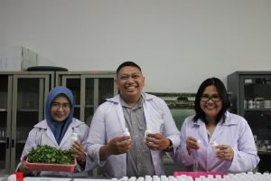 Waspada Persebaran Corona, ITS Produksi 1300 Botol Hand Sanitizer 