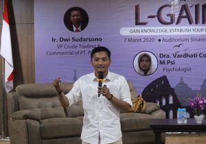 HMTI ITS Persiapkan Mahasiswa Hadapi Kehidupan Pasca Kampus