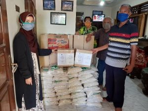 ITS Gives Assistance to Communities Around the Campus