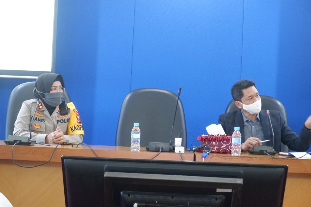 Bersama Polres Tanjung Perak, ITS Kembangkan Aplikasi Pemantau Covid-19