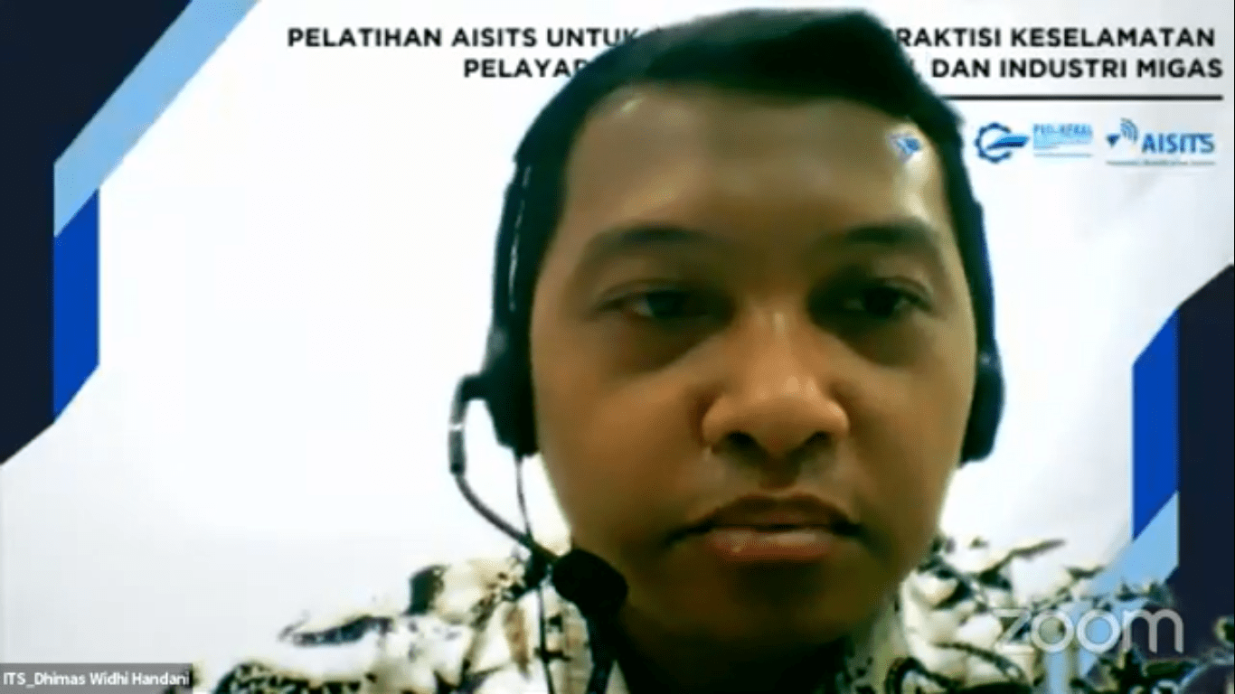 Dr Eng Dhimas Widhi Handani ST MSc selaku ketua pelaksana pelatihan AISITS