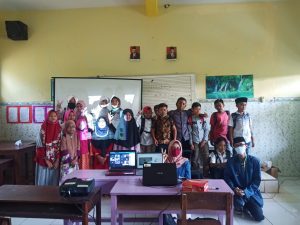 Lewat KKNT, Mahasiswa ITS Bantu Pendidikan SD di Kabupaten Gresik