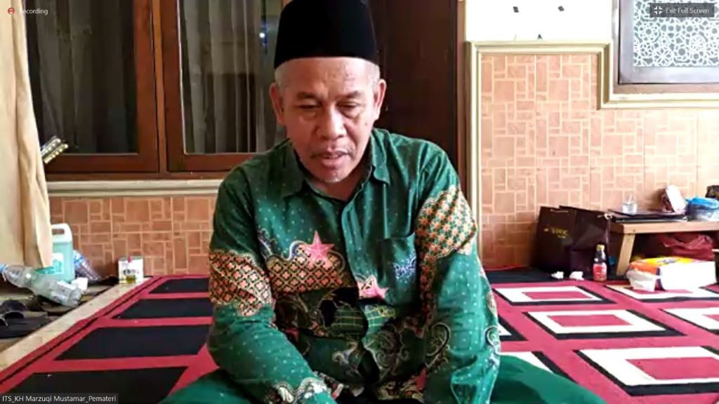 KH Marzuqi Mustamar menjadi salah satu pemateri PSB yang mengangkat topik spiritual