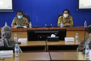 Bantu Tunjang Fasilitas Mahasiswa, ITS dan IKOMA ITS Lakukan MoU