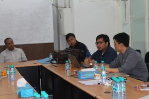 Mahardhika Pratama ST MSc PhD (kedua dari kanan) saat Visiting Professor di Departemen Teknik Elektro Otomasi ITS pada 2018 lalu