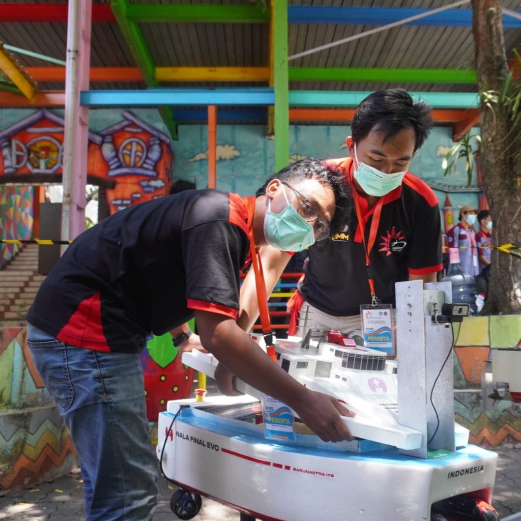 Tim Barunastra saat persiapan menuju final KKCTBN 2020