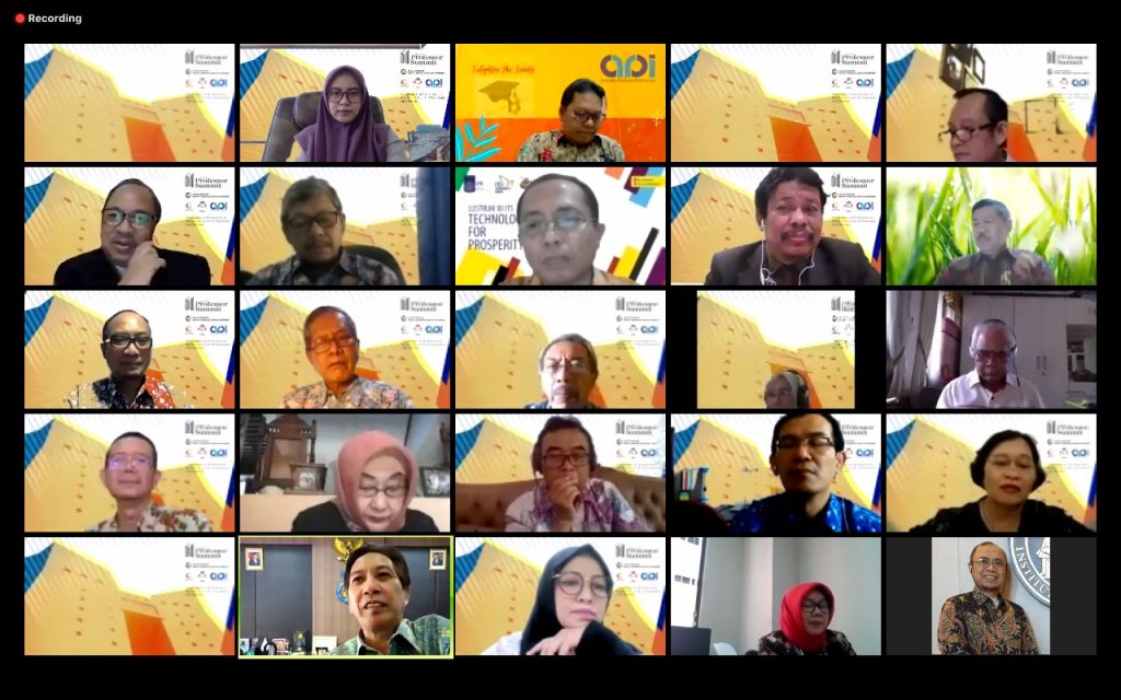 Sebagian peserta Professor Summit 2020 yang diadakan secara daring pada 3-6 November 2020 kali ini mengambil tema Challenges of Professors in the Era of Covid-19 Pandemic and Beyond